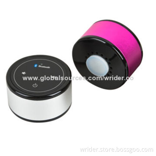 Bluetooth speaker with 3.7 to 4.2V + 0.05V output
